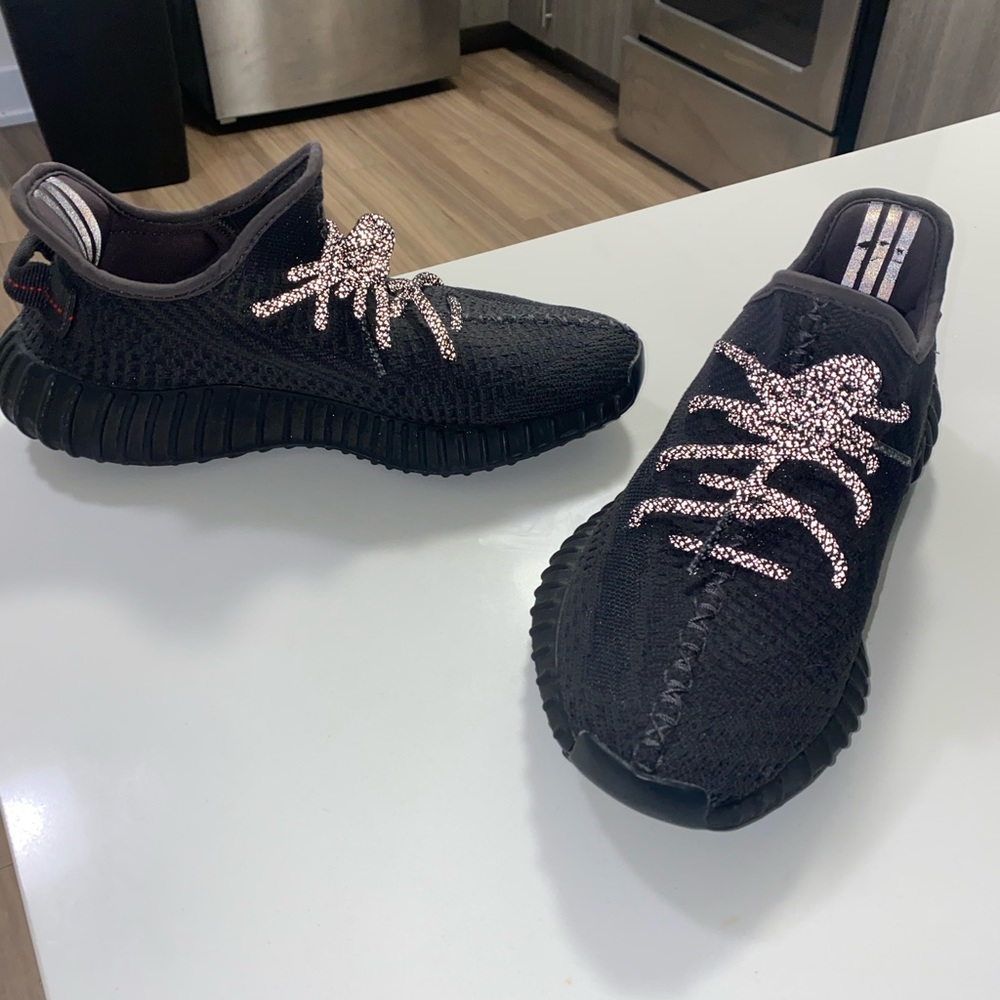 Yeezys boost black Male size 7 - Barely worn